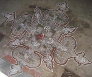 Rangoli: Free hand kolam